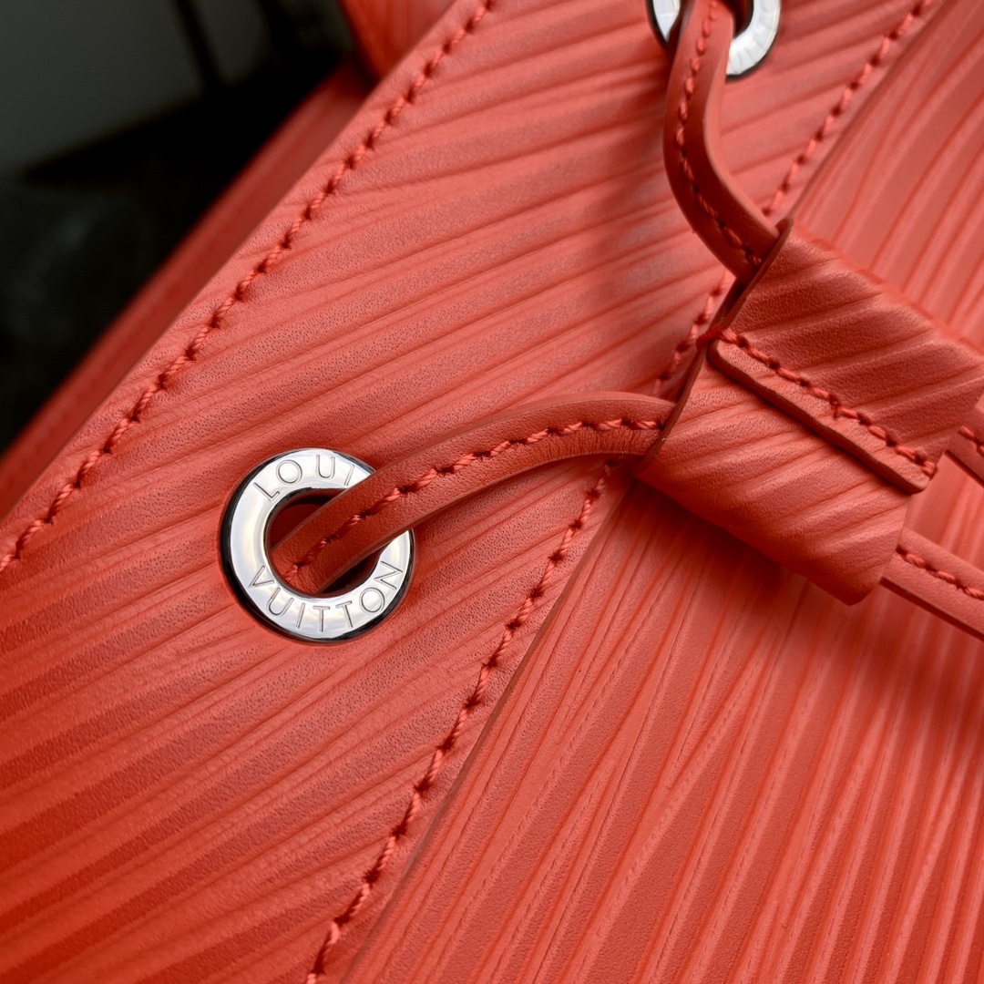 l**is V*t*n maxi noé sling handbag-34 x 48 x 18cm