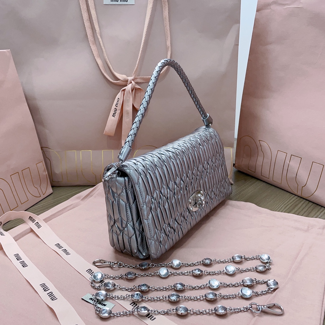 MiuMiu Chain Bag-22.5*4.5*12CM