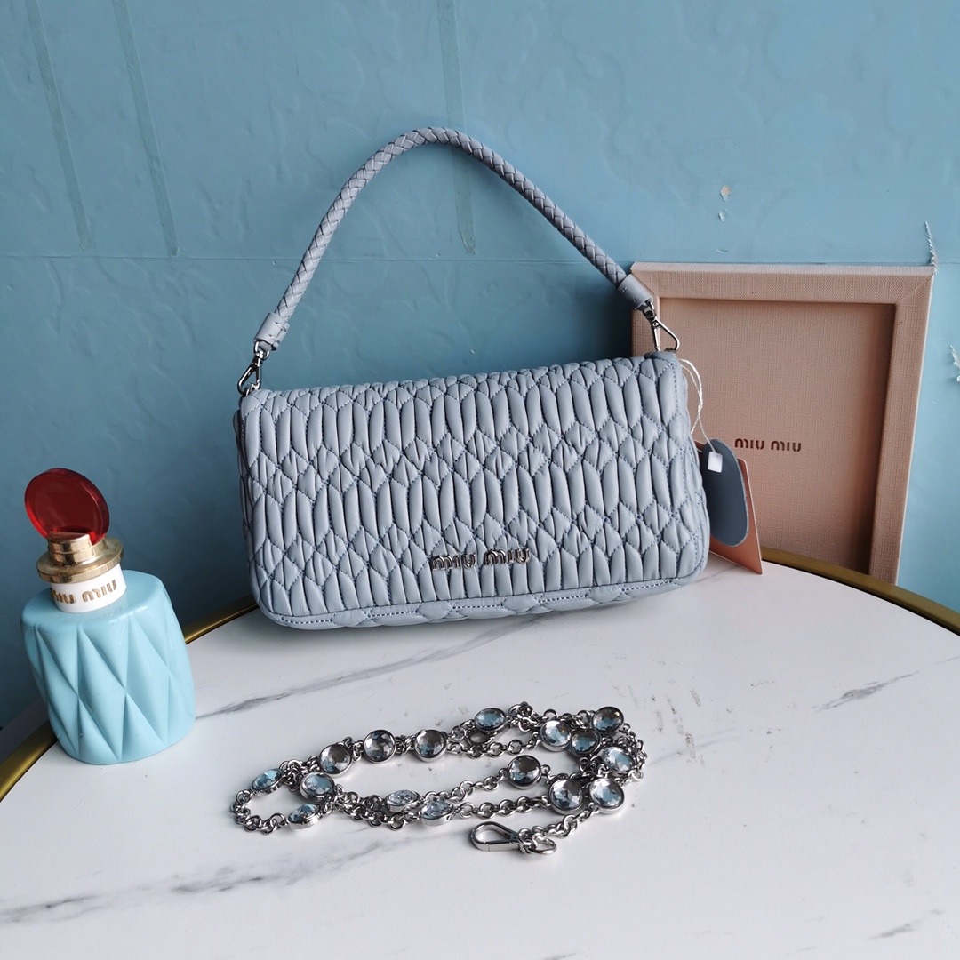 MiuMiu Chain Bag-22.5*4.5*12CM