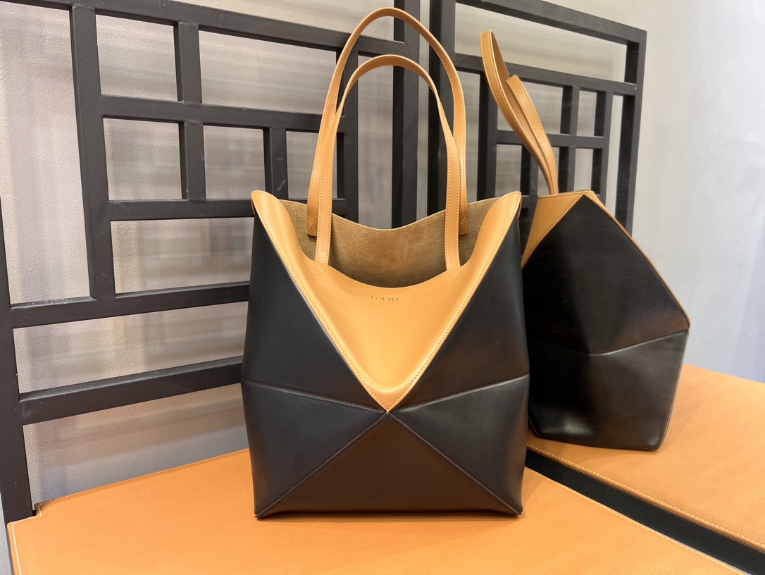 Loewe Puzzle Tote-25/14/30CM
