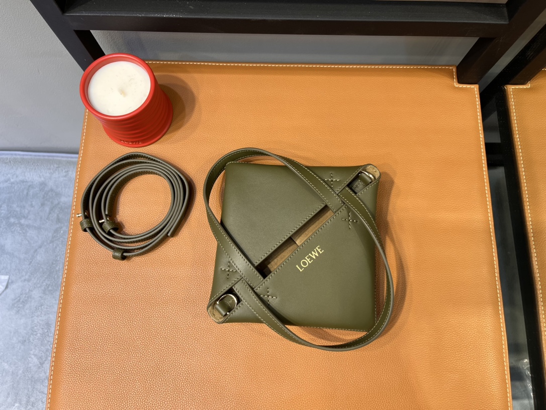 Loewe Puzzle Tote-16.5/9.5/20CM