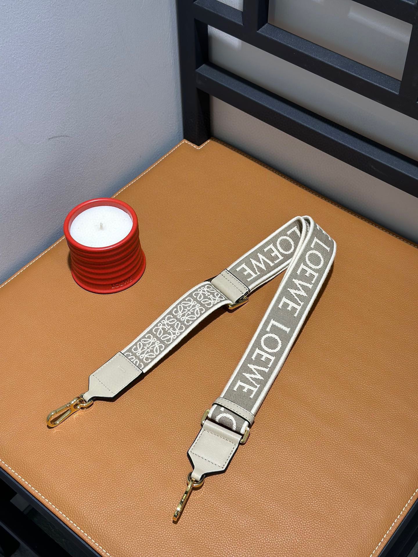 Loewe Straps-105*4CM