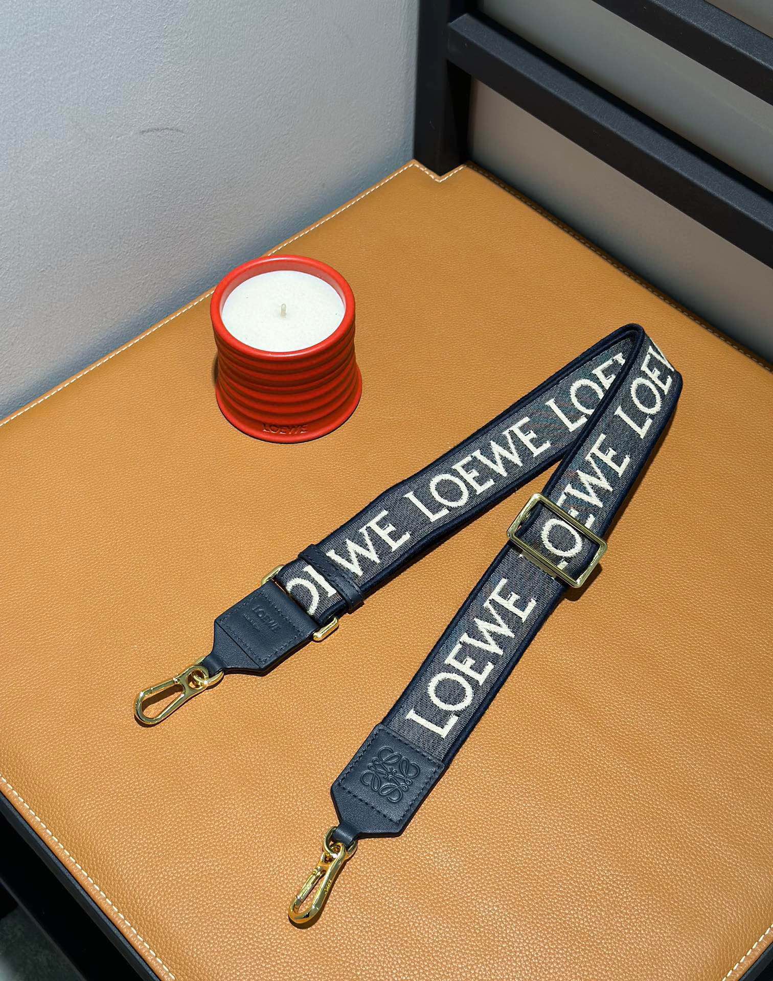 Loewe Straps-105*4CM