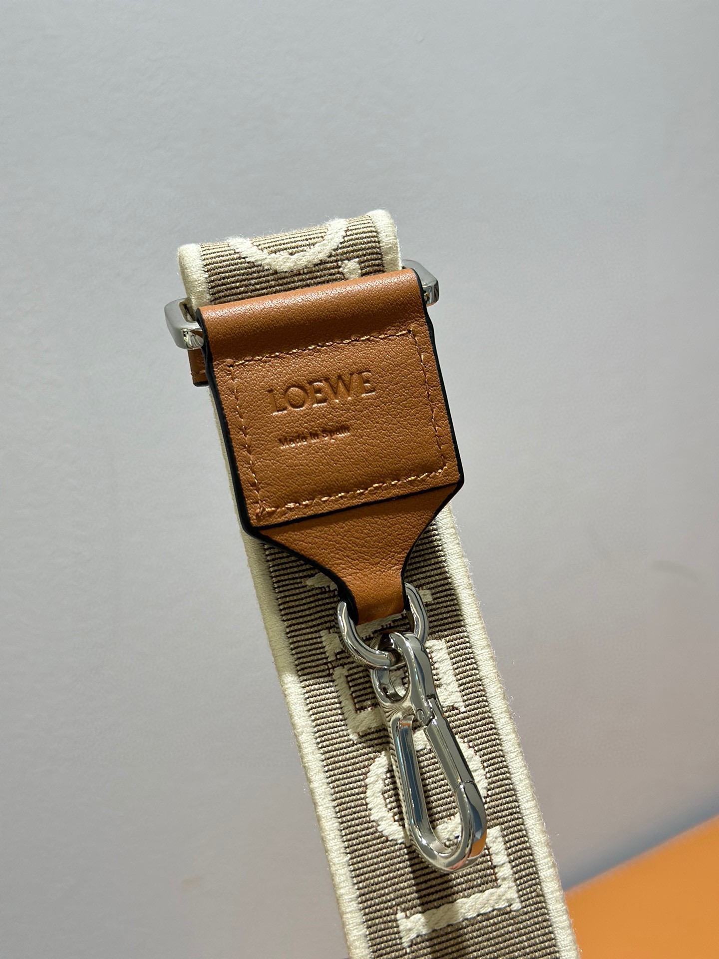 Loewe Straps-105*4CM