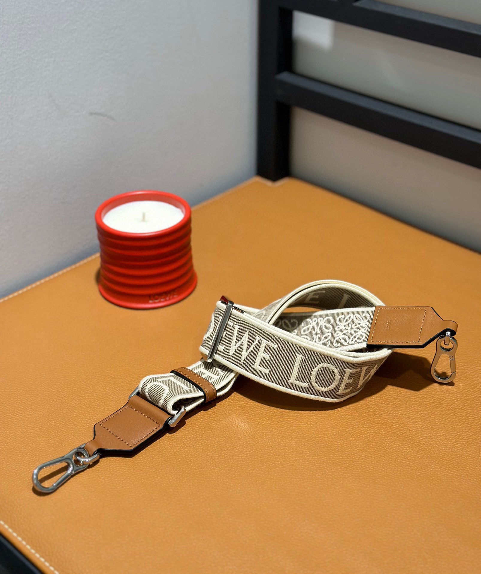 Loewe Straps-105*4CM