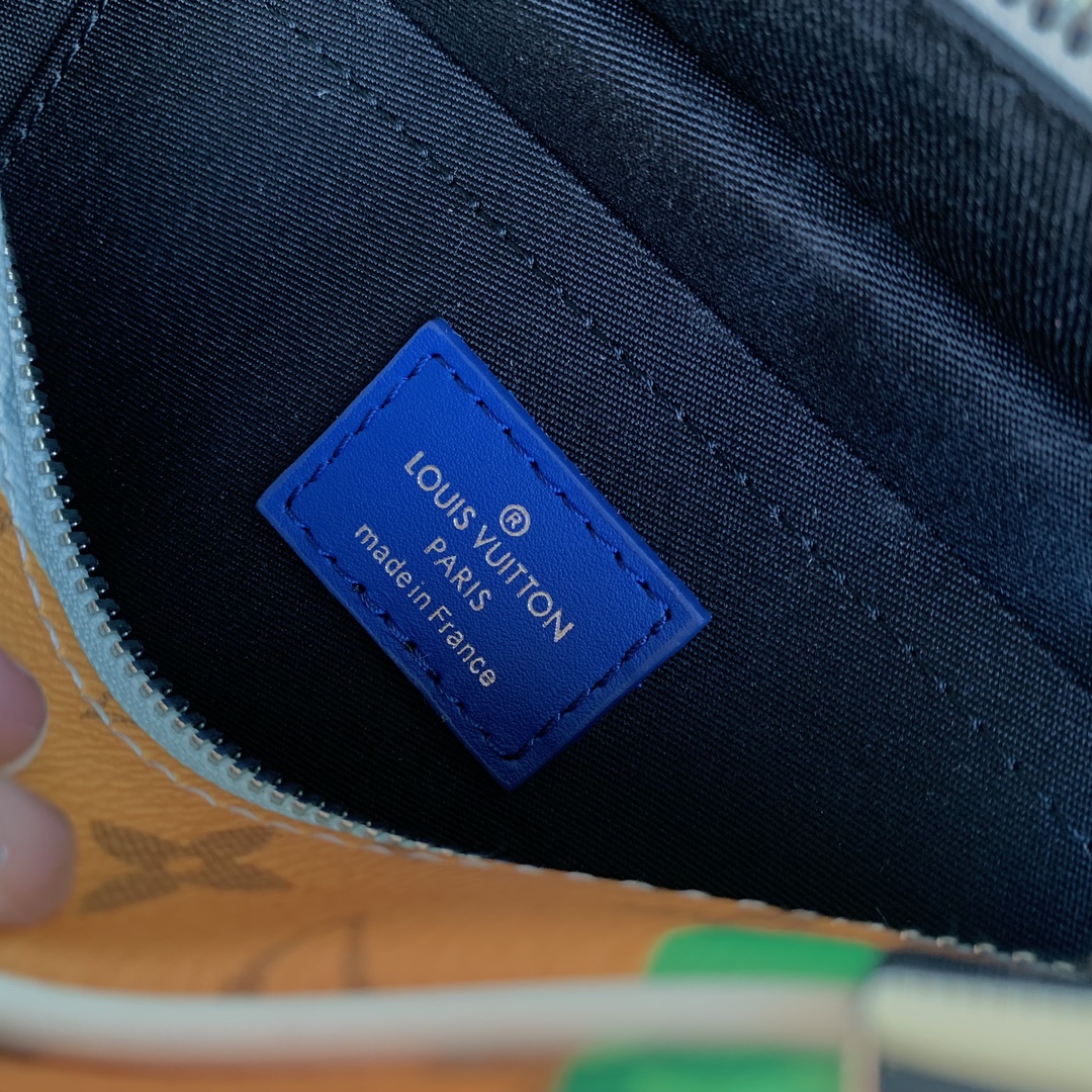 l**is V*t*n mini soft trunk-m23144-18*13*8m