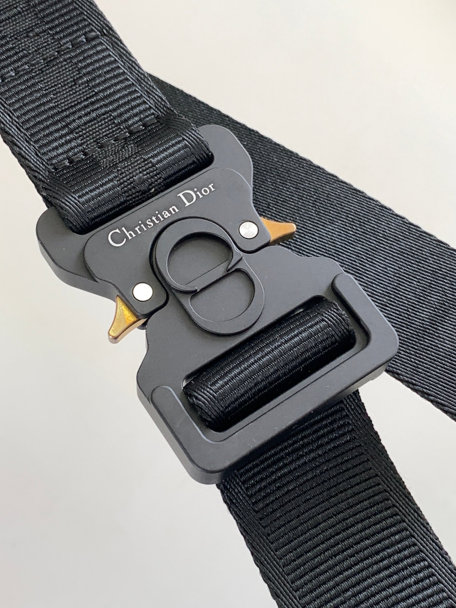 Dio Lingot 22 Bag-22 x 10.5x 12.5CM