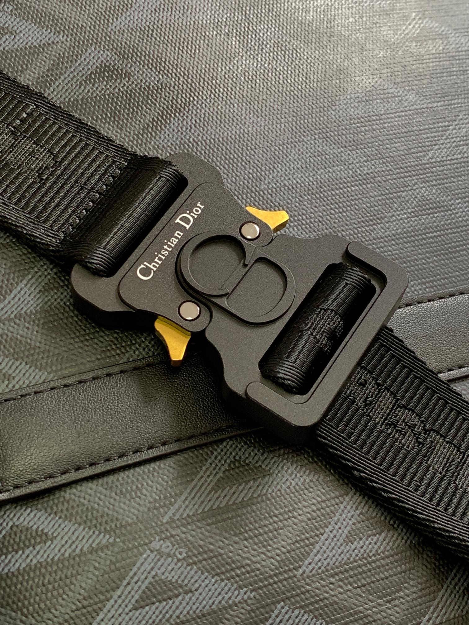 D*or lingot messenger bag-35 x 27 x 6cm