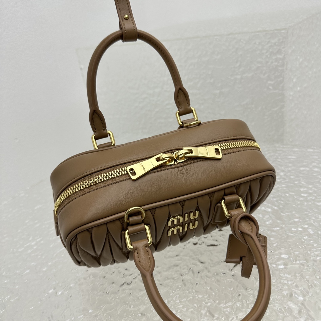 MiuMiu Vintage Rectangular Bag-23*12*8CM