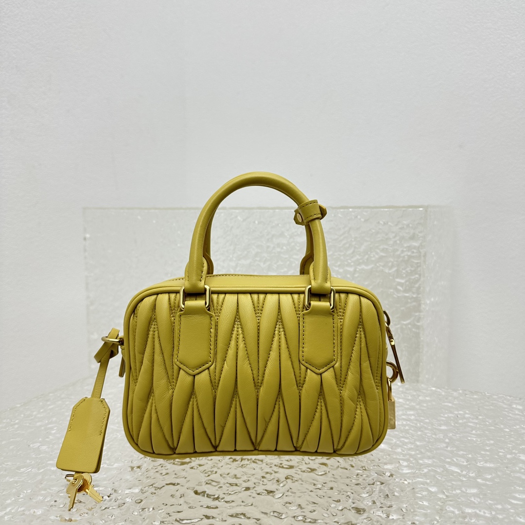 MiuMiu Vintage Too Pretty Bag-19*13*6CM