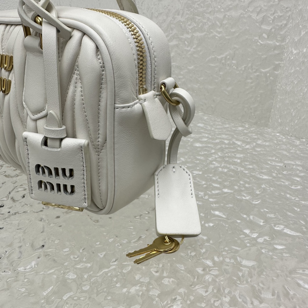 MiuMiu Vintage Too Pretty Bag-19*13*6CM