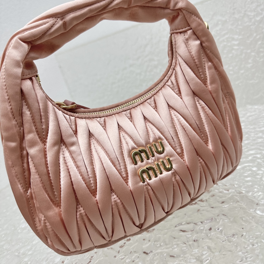 MiuMiu Wander Hobo Bag-20*6*17CM