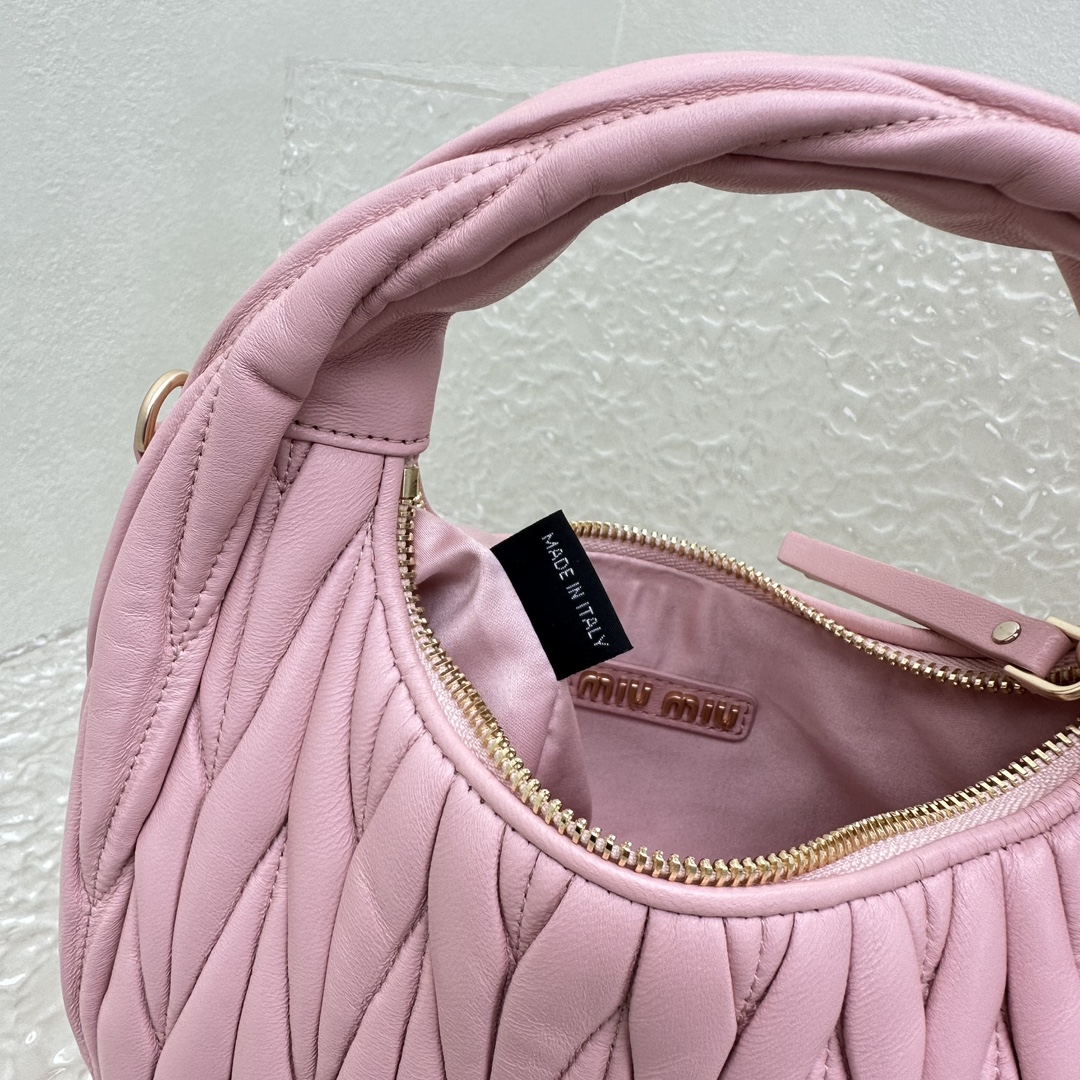 MiuMiu Wander Hobo Bag-20*6*17CM
