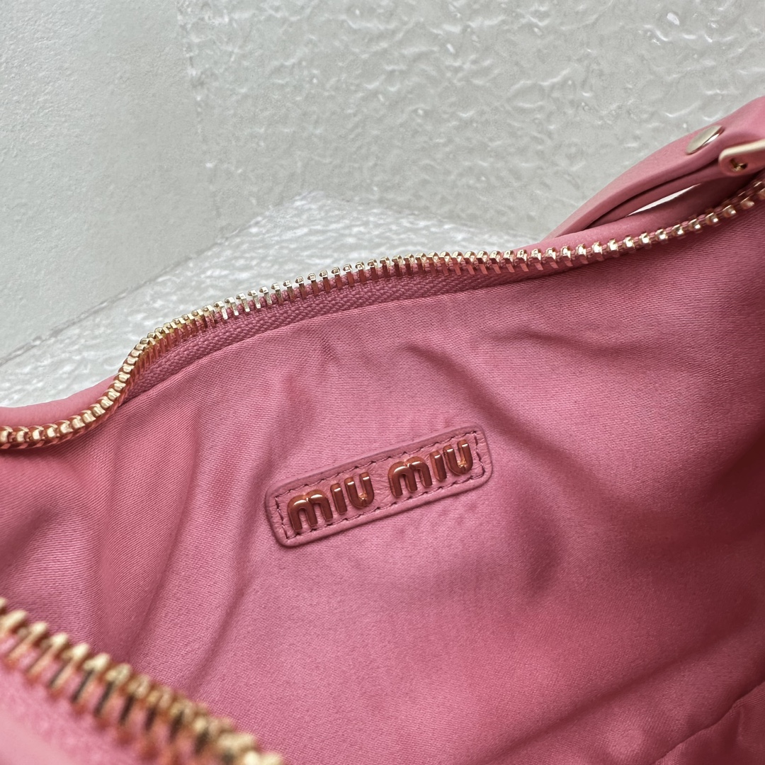 MiuMiu Wander Hobo Bag-20*6*17CM