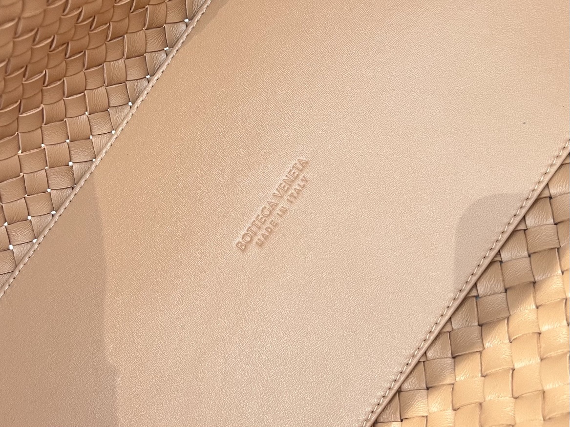 Bo*te*ga ve*ne*ta cabat tote-51*25*40cm