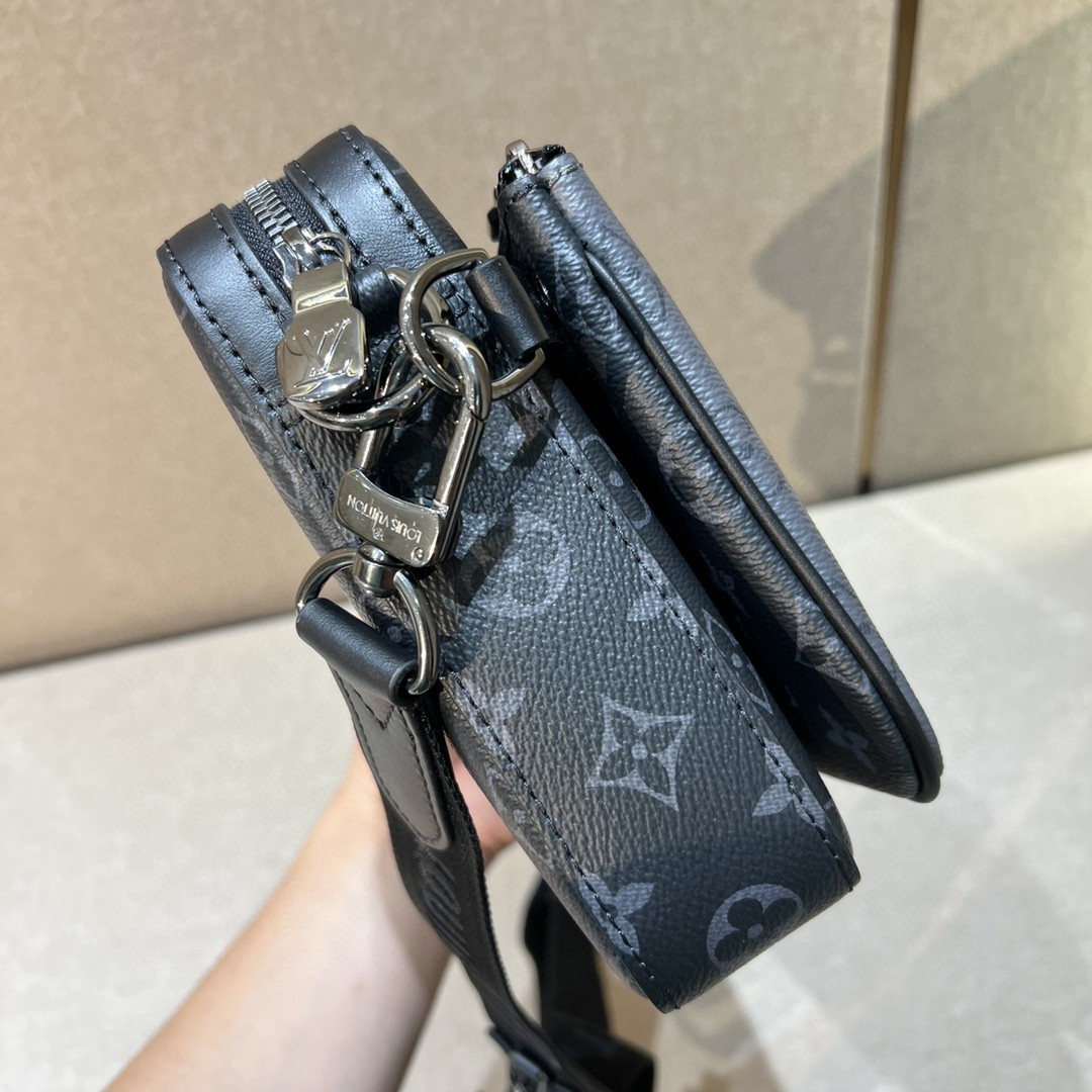 l**is V*t*n trio messenger bag -m22481-25 x 18.5 x 7cm