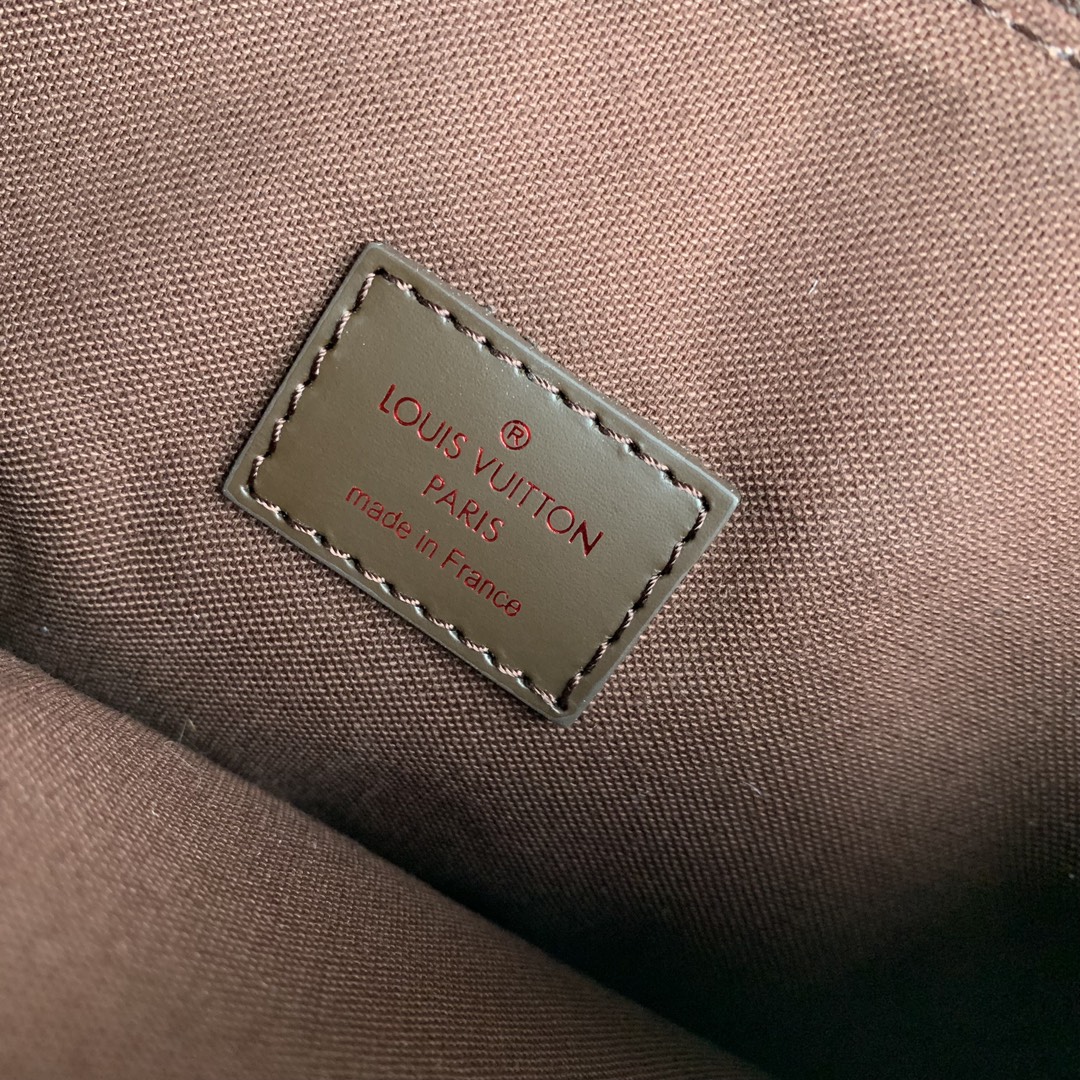 l**is V*t*n vintage bag-24x24x5cm