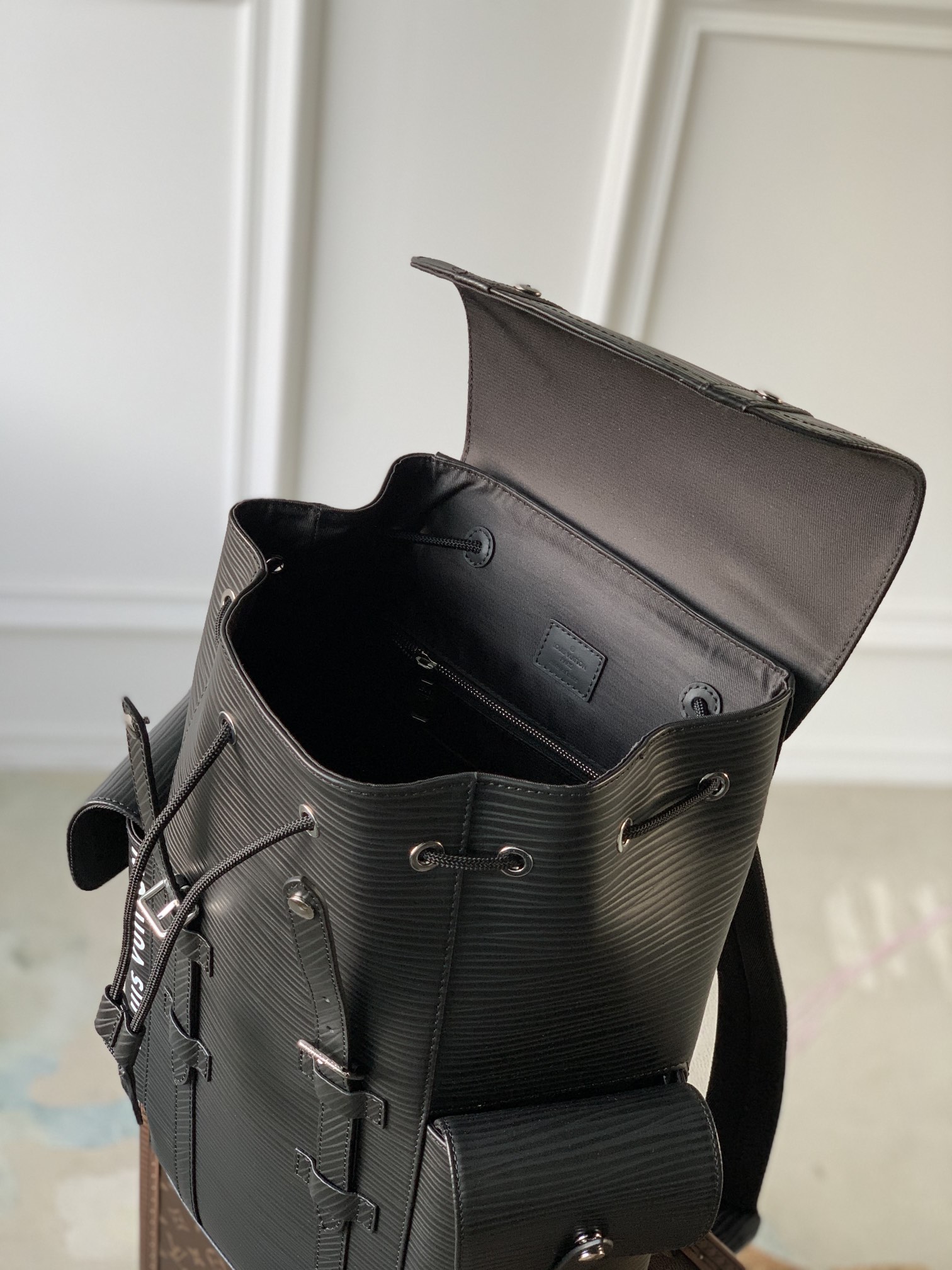 l**is V*t*n x yk christopher backpack m21978-38*44*21cm