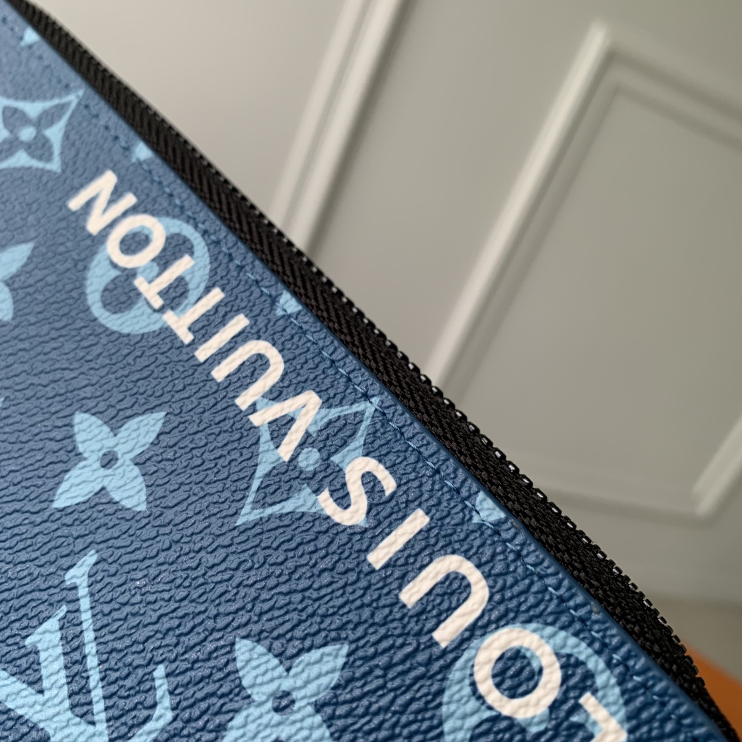 l**is V*t*n zippy wallet m82529-20*10cm