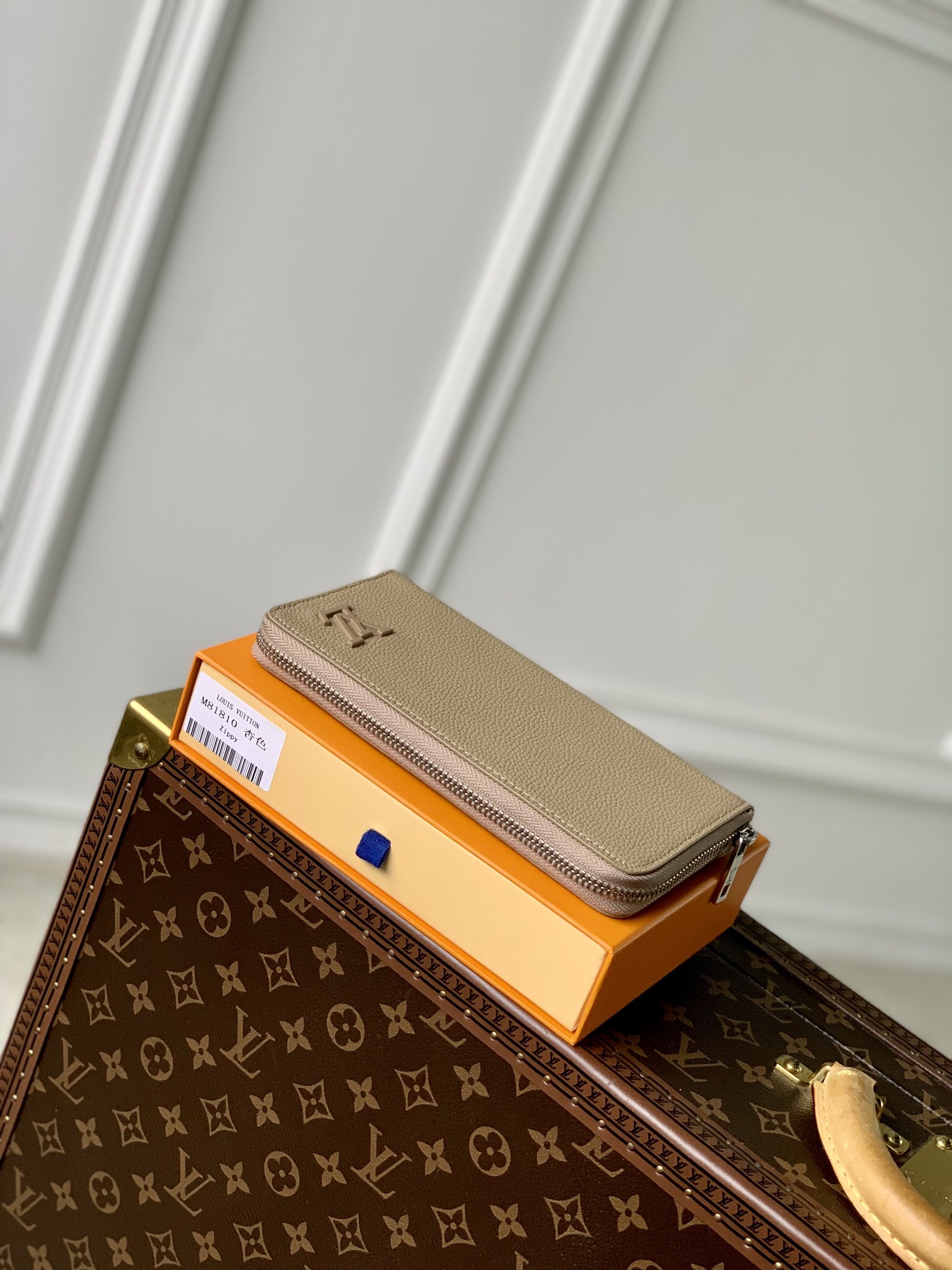 l**is V*t*n zippy wallet m82529-20*10cm