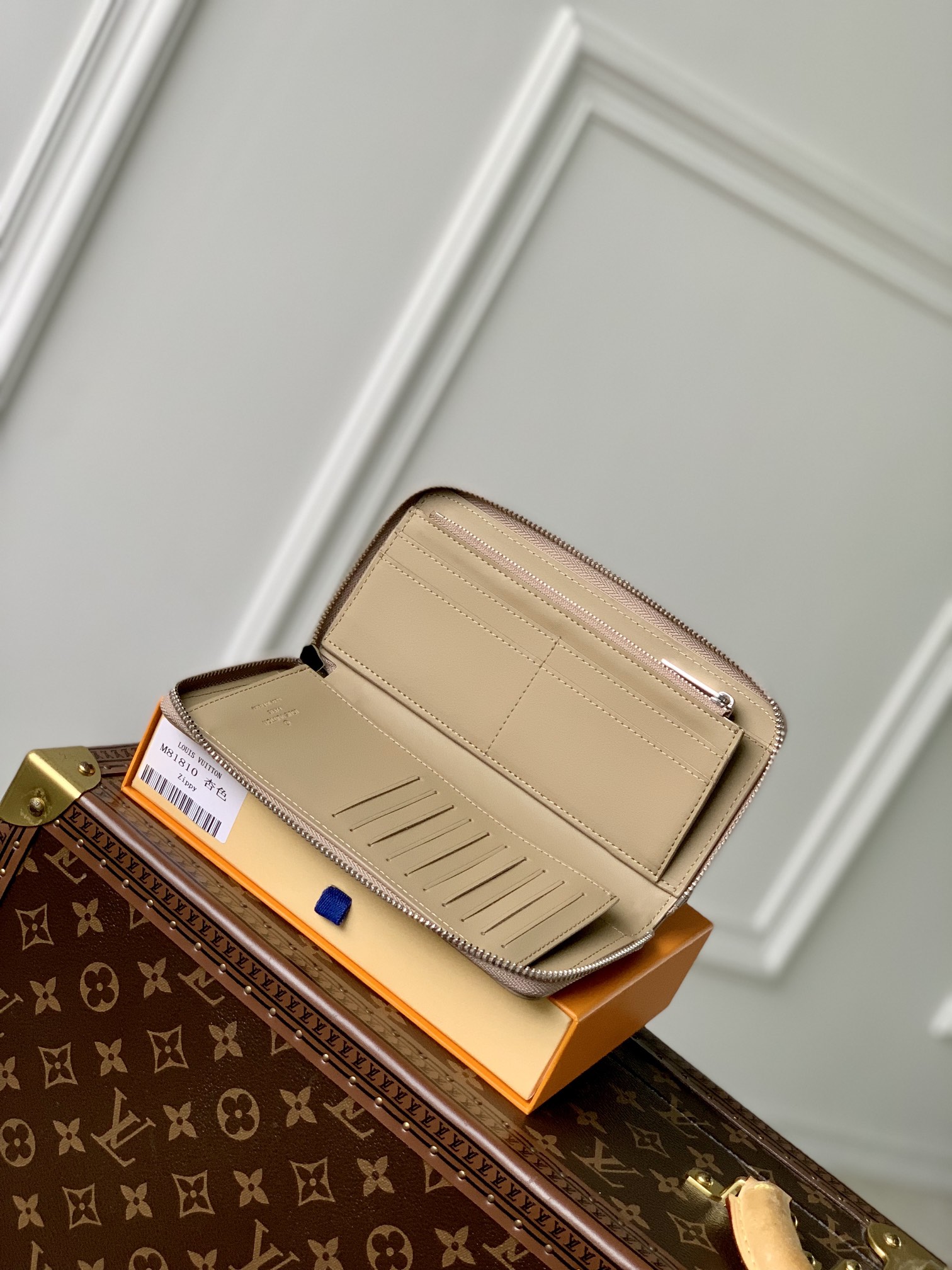 l**is V*t*n zippy wallet m82529-20*10cm