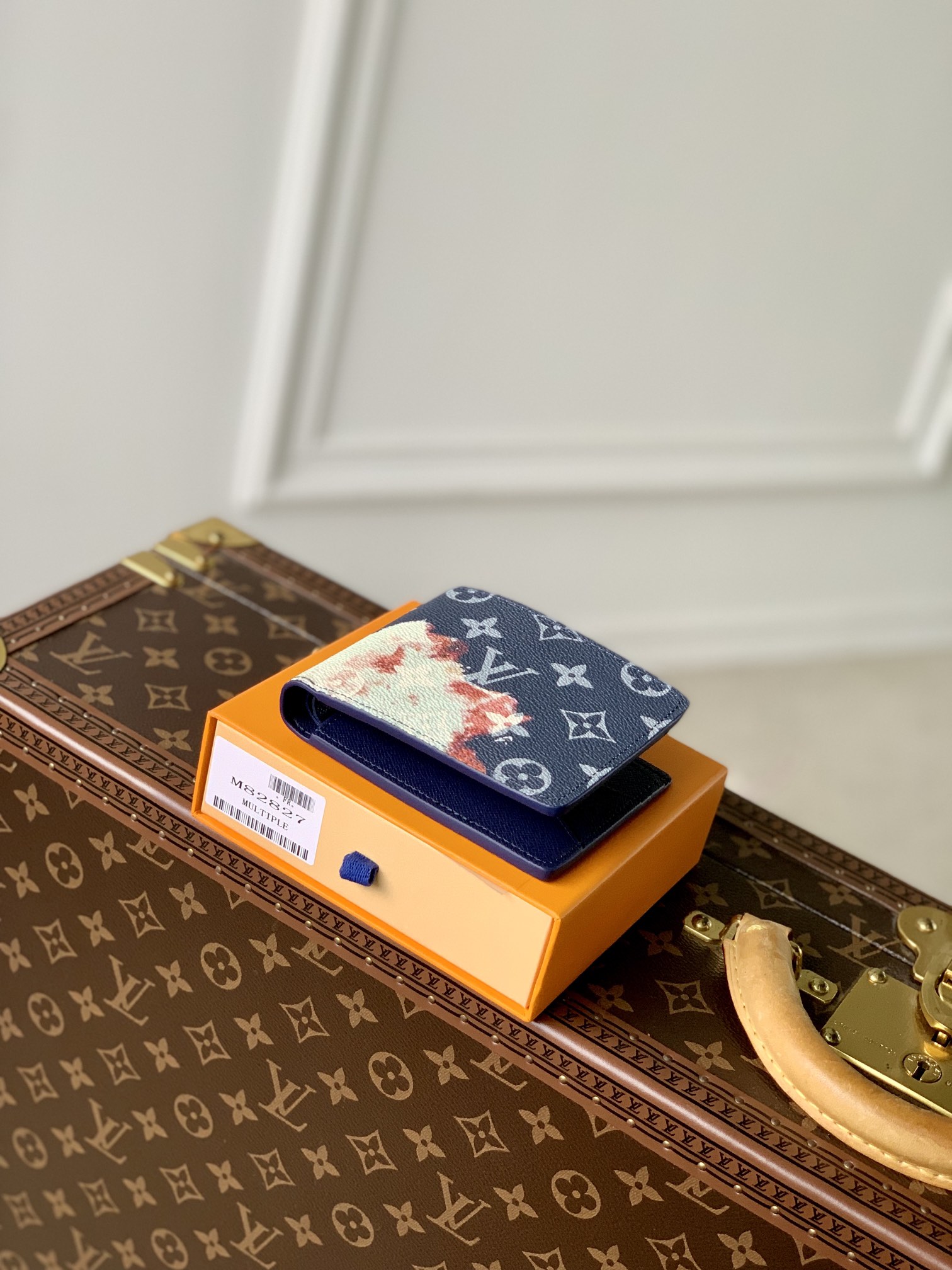 l**is V*t*n slender wallet-m62294-11*9*2cm