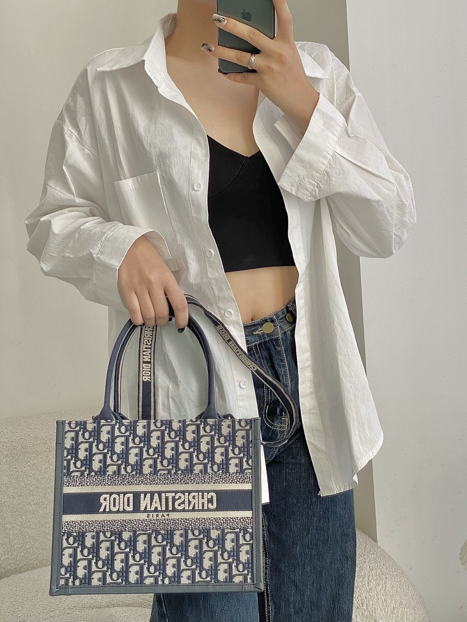 D*or small book tote-26*8*22cm