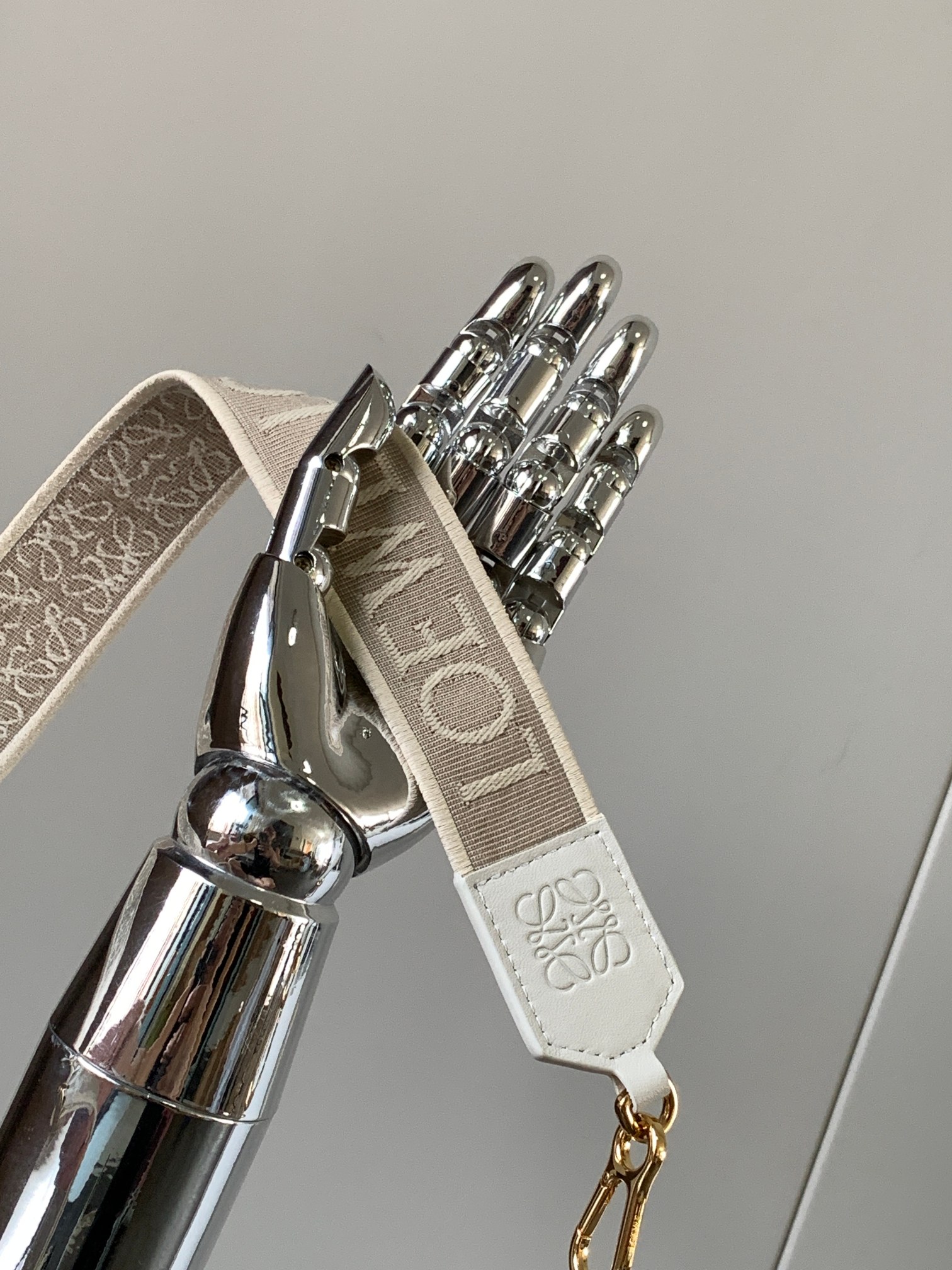 Loewe Anagram Straps-134CM