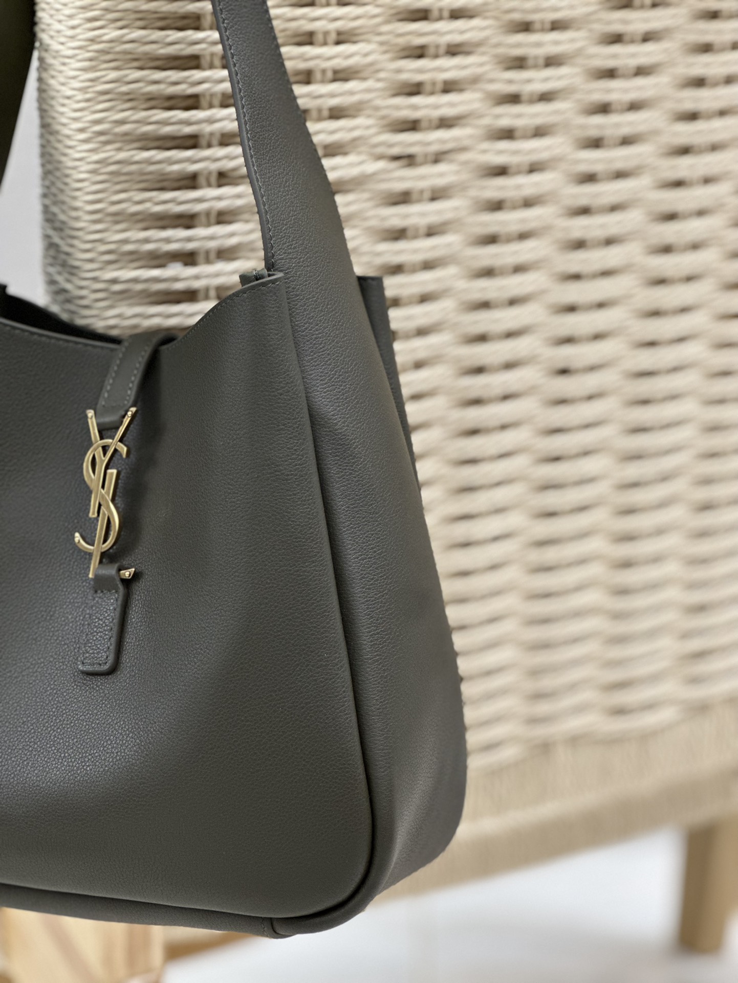 YSL Le5A7 Vintage Bag-23×22×8.5CM