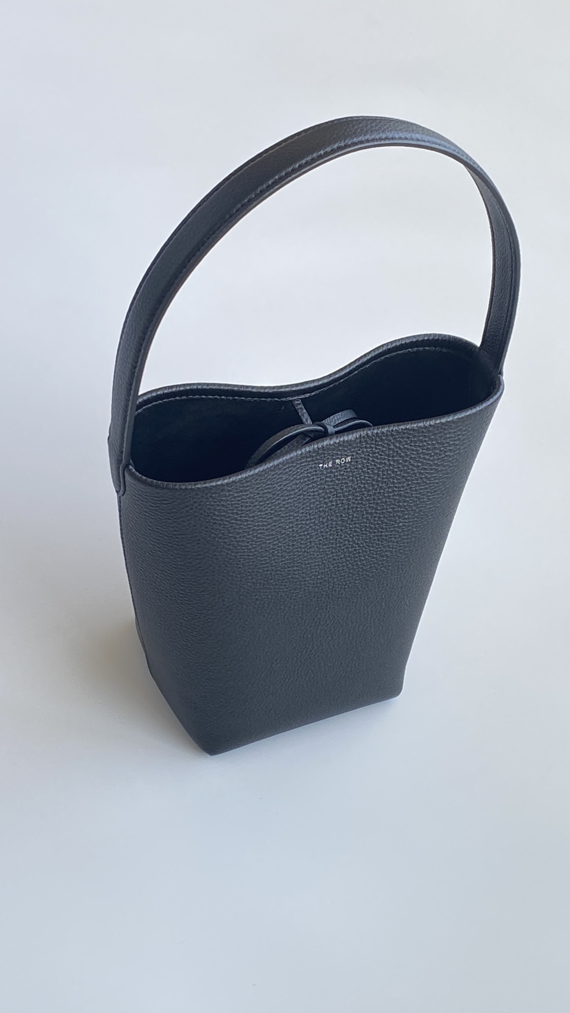 The Row Bucket-22*23*13CM
