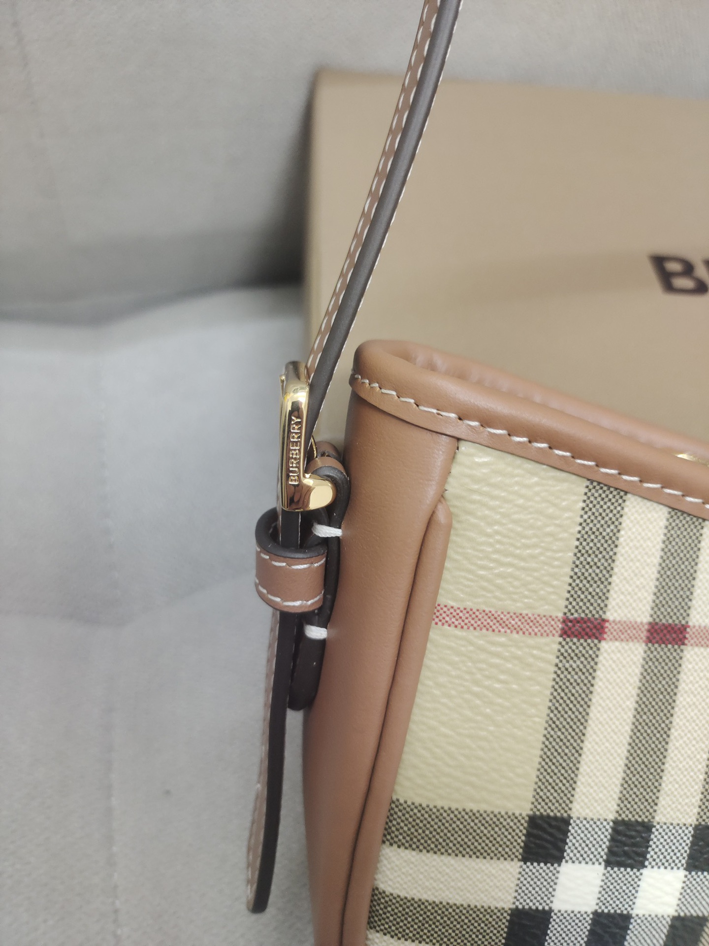 B**rry hobo bag-26×6×12cm