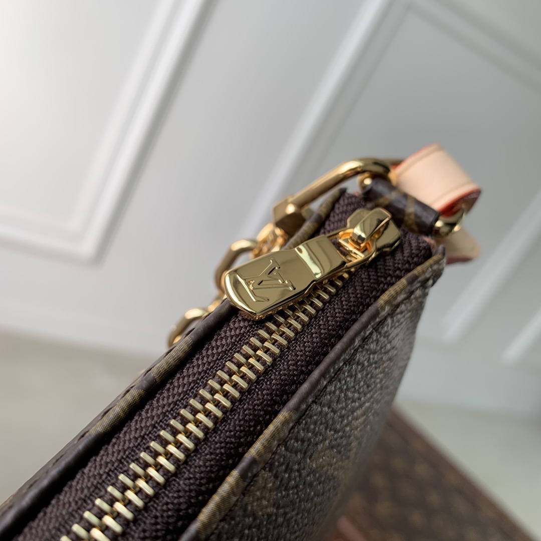 l**is V*t*n pochette accessoire-23.5 x 13.5 x 4cm