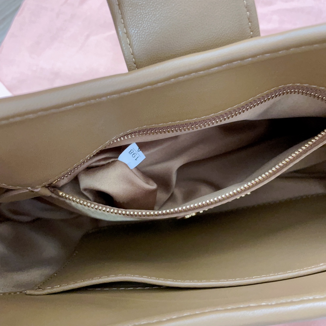 MiuMiu Hobo Bag-29*15*4CM