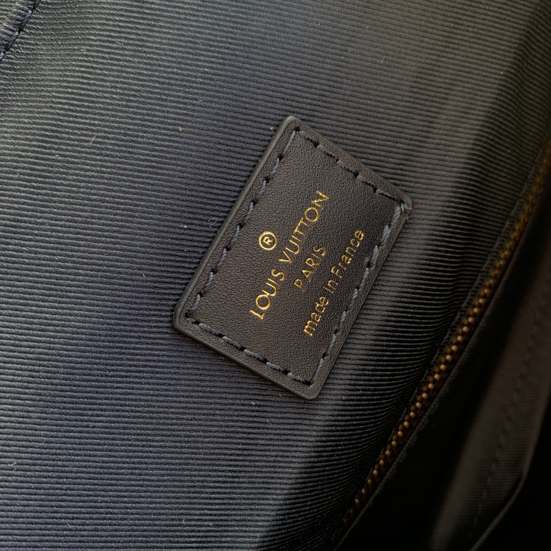 l**is V*t*n christopher backpack m45419-41*48*13cm