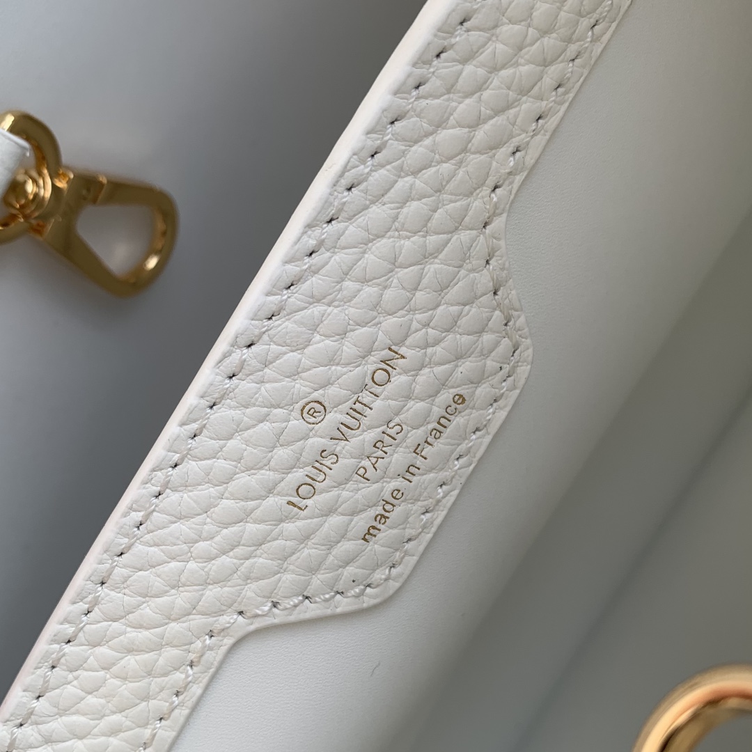 l**is V*t*n capucines bb-27*18*9cm