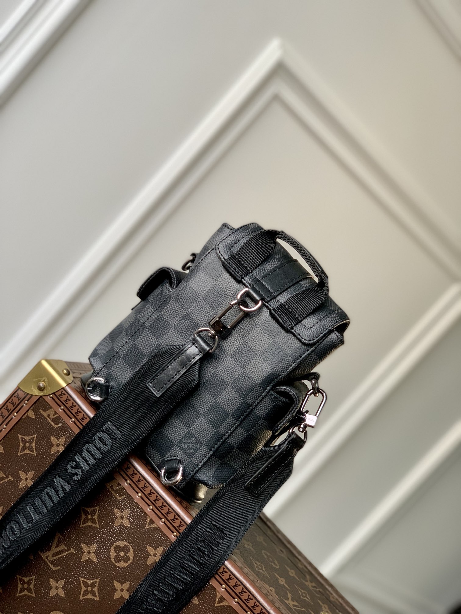 l**is V*t*n nano christopher bag-14 x 19 x 6cm