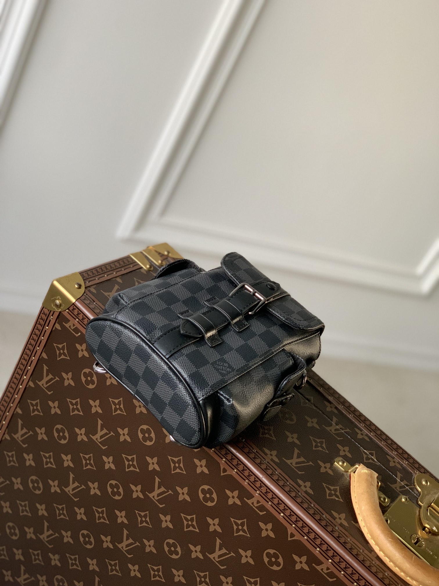 l**is V*t*n nano christopher bag-14 x 19 x 6cm