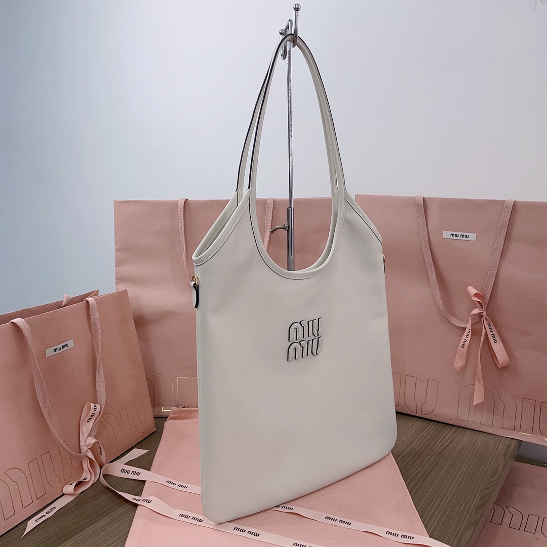 MiuMiu Tote-35*40CM