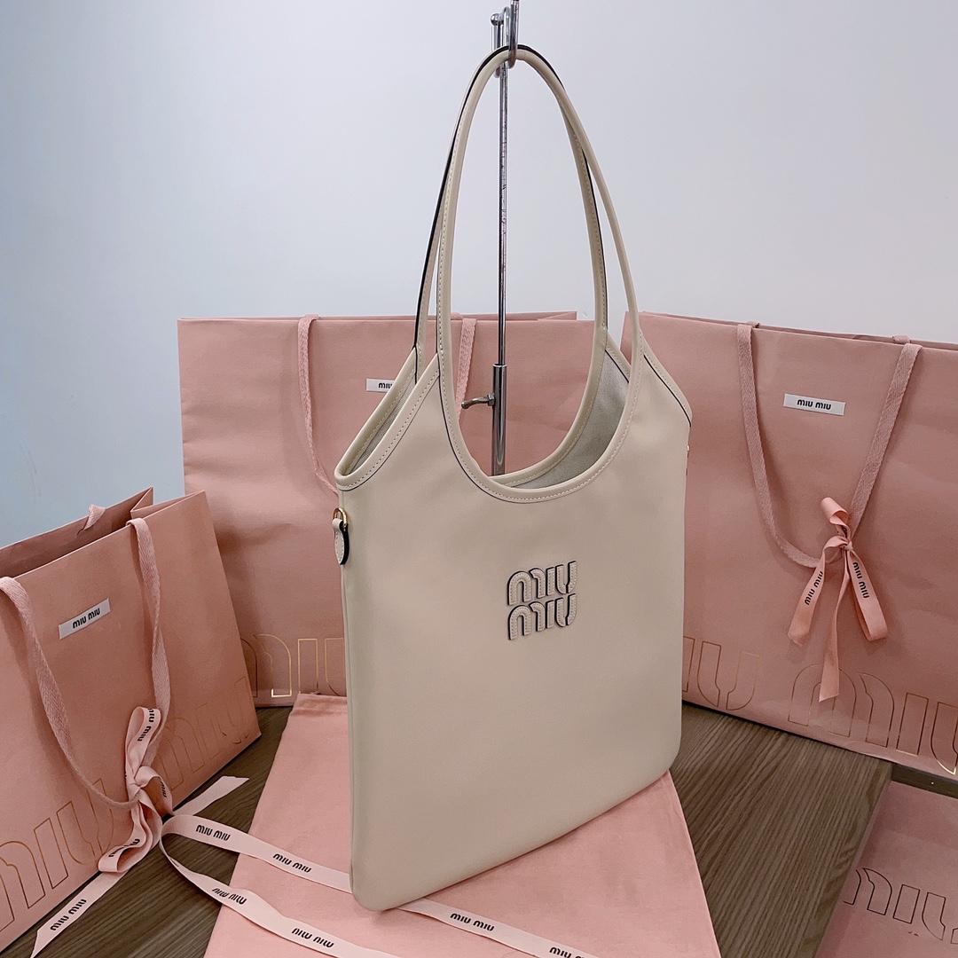 MiuMiu Tote-35*40CM