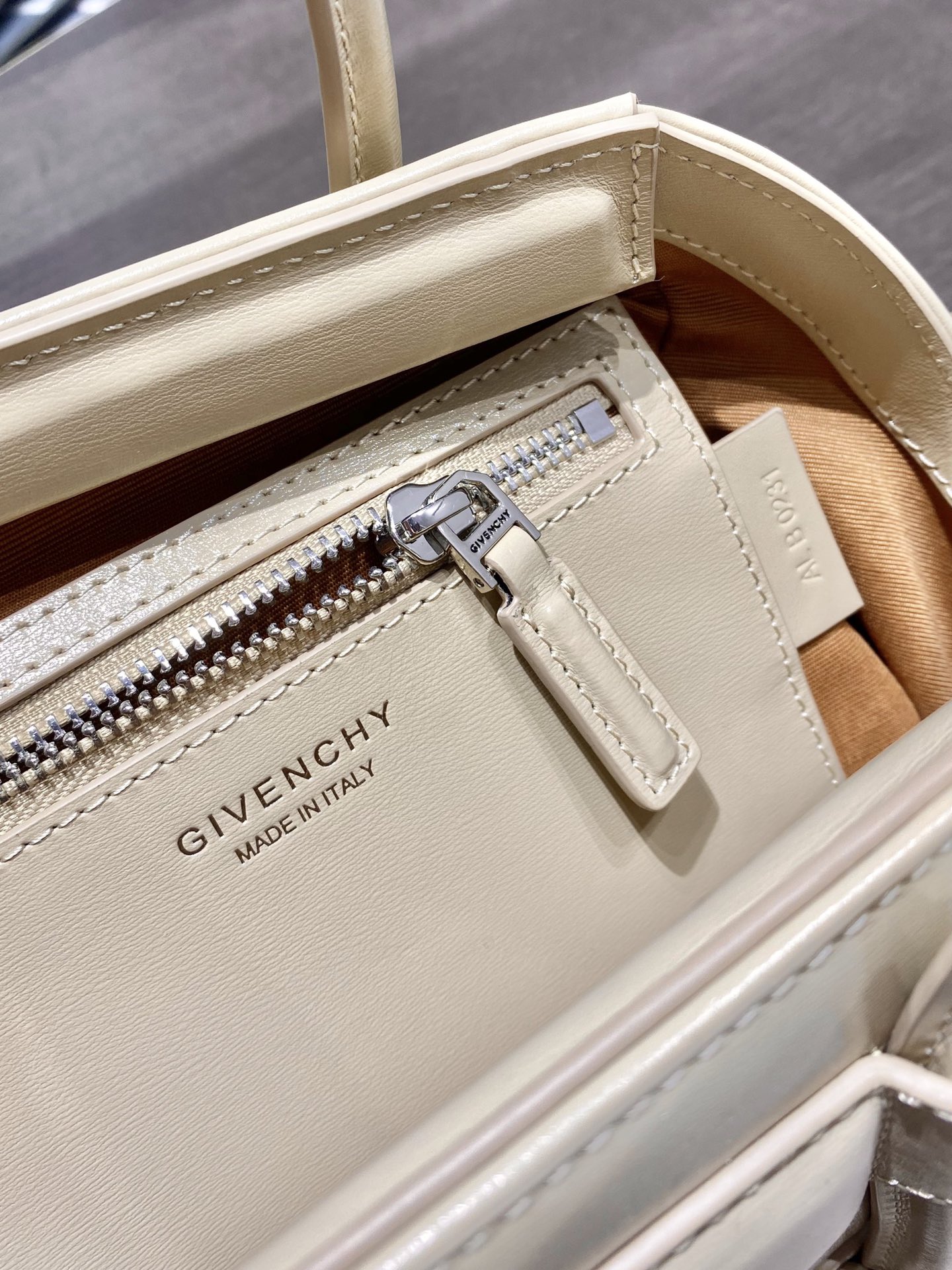 Givenchy Antigona Tote-22*20*13CM