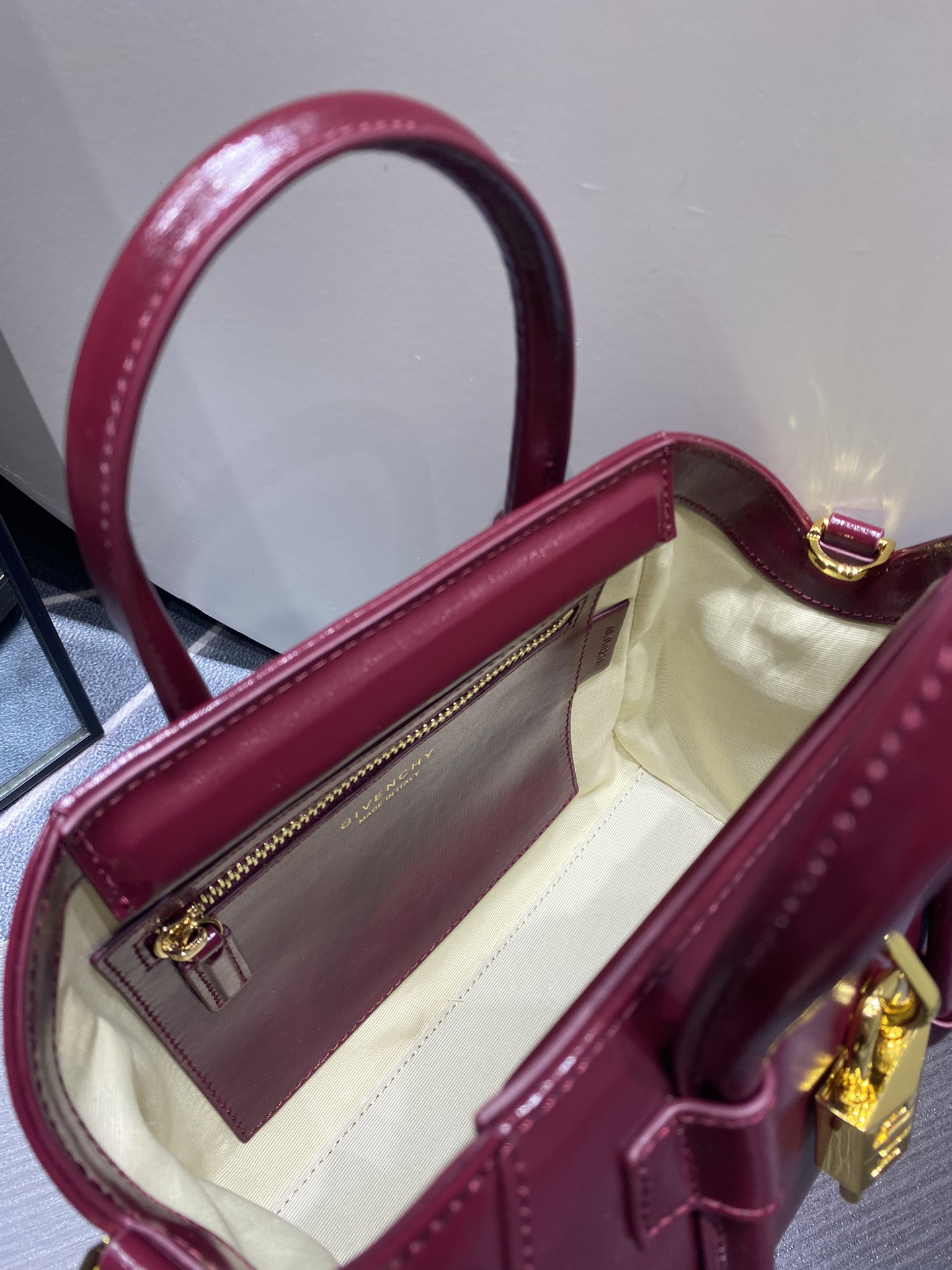 Givenchy Antigona Tote-22*20*13CM