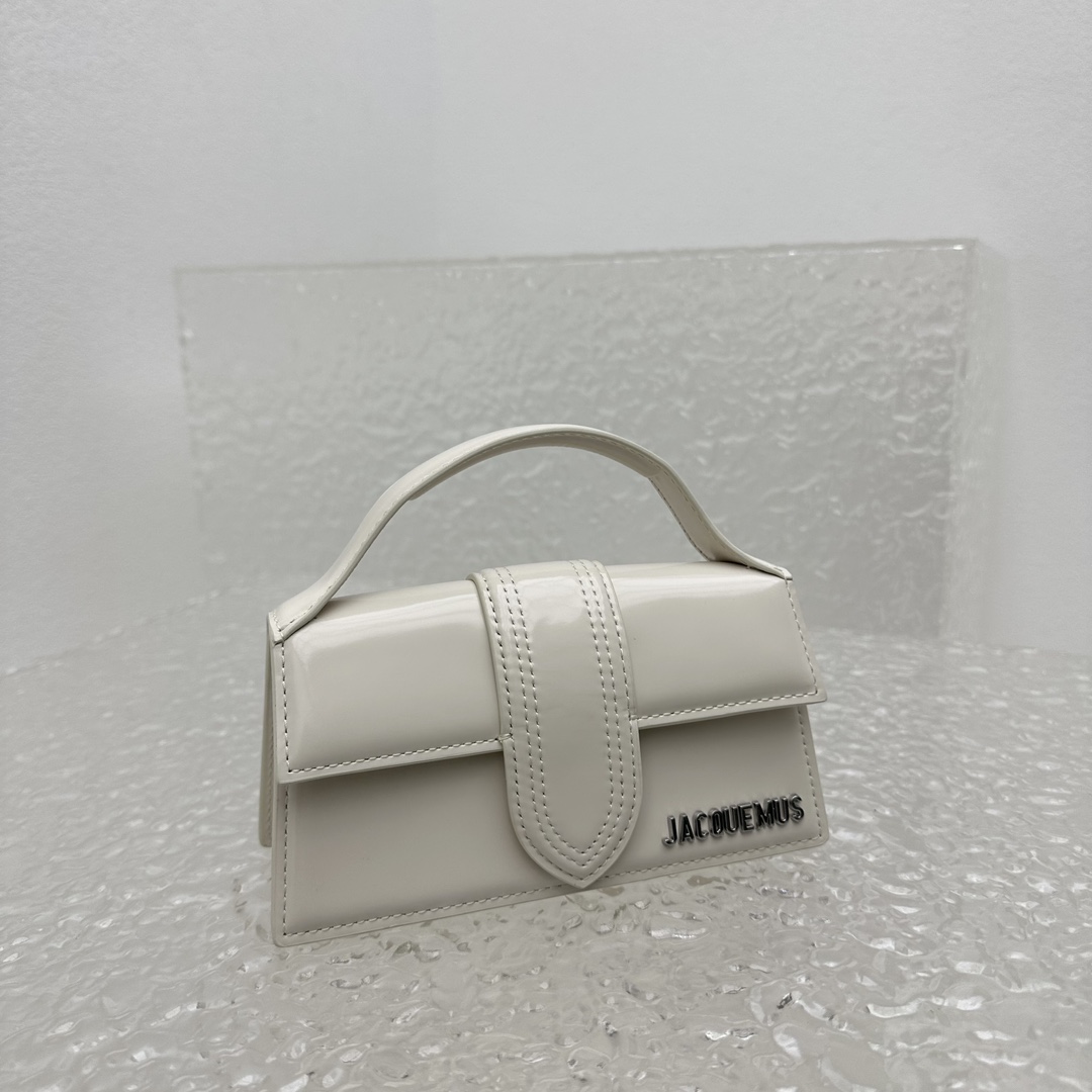 Jacquemus Small Bamnino Bag-18x6x7CM
