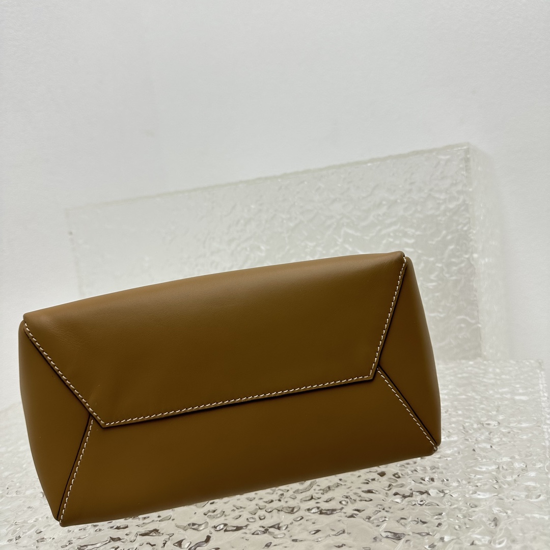 MiuMiu Hobo Bag-22*11*14CM