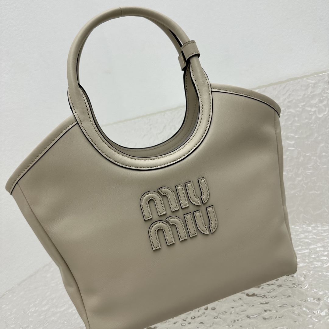 MiuMiu Hobo Bag-22*11*14CM