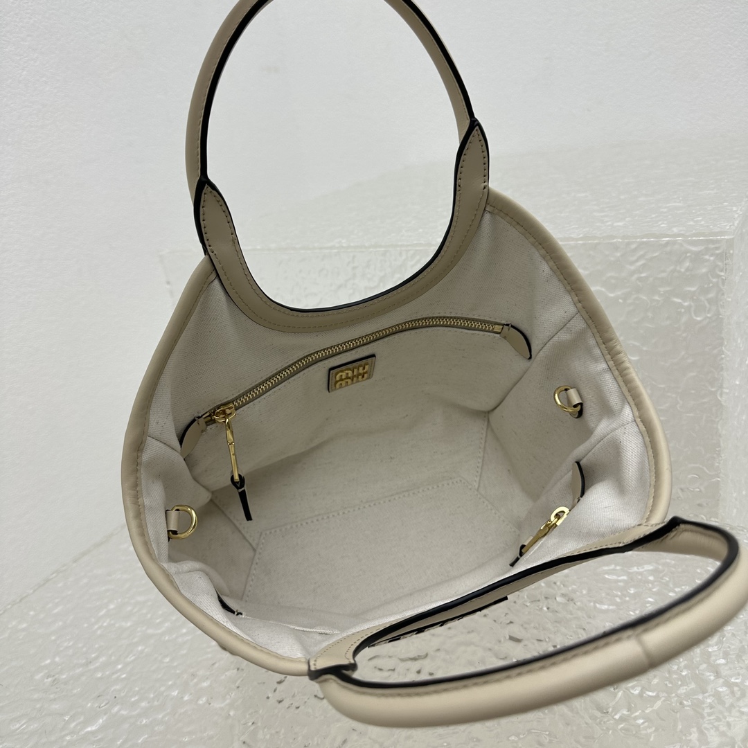 MiuMiu Hobo Bag-22*11*14CM
