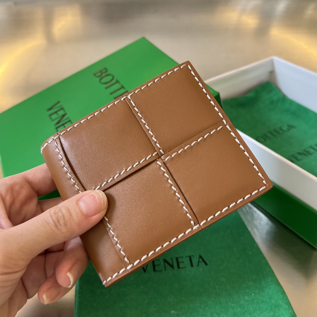 Bo*te*ga ve*ne*ta wallet-10x8.5cm