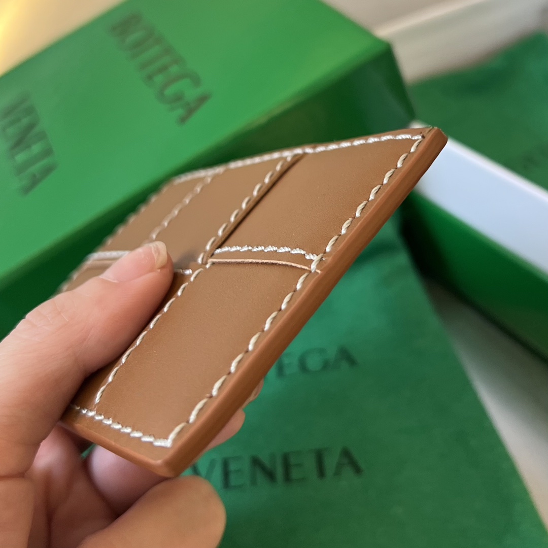 Bo*te*ga ve*ne*ta wallet-11*7.5cm