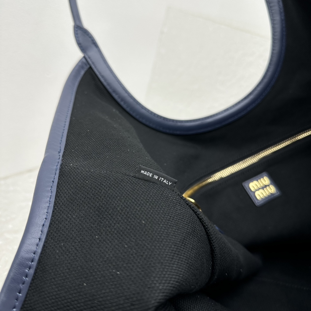 MiuMiu Tote-38*17*30CM