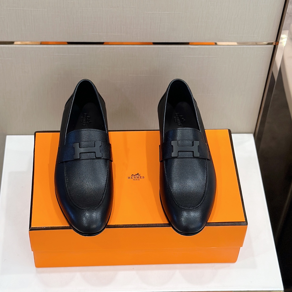 H**mes loafers(eu35-eu40)