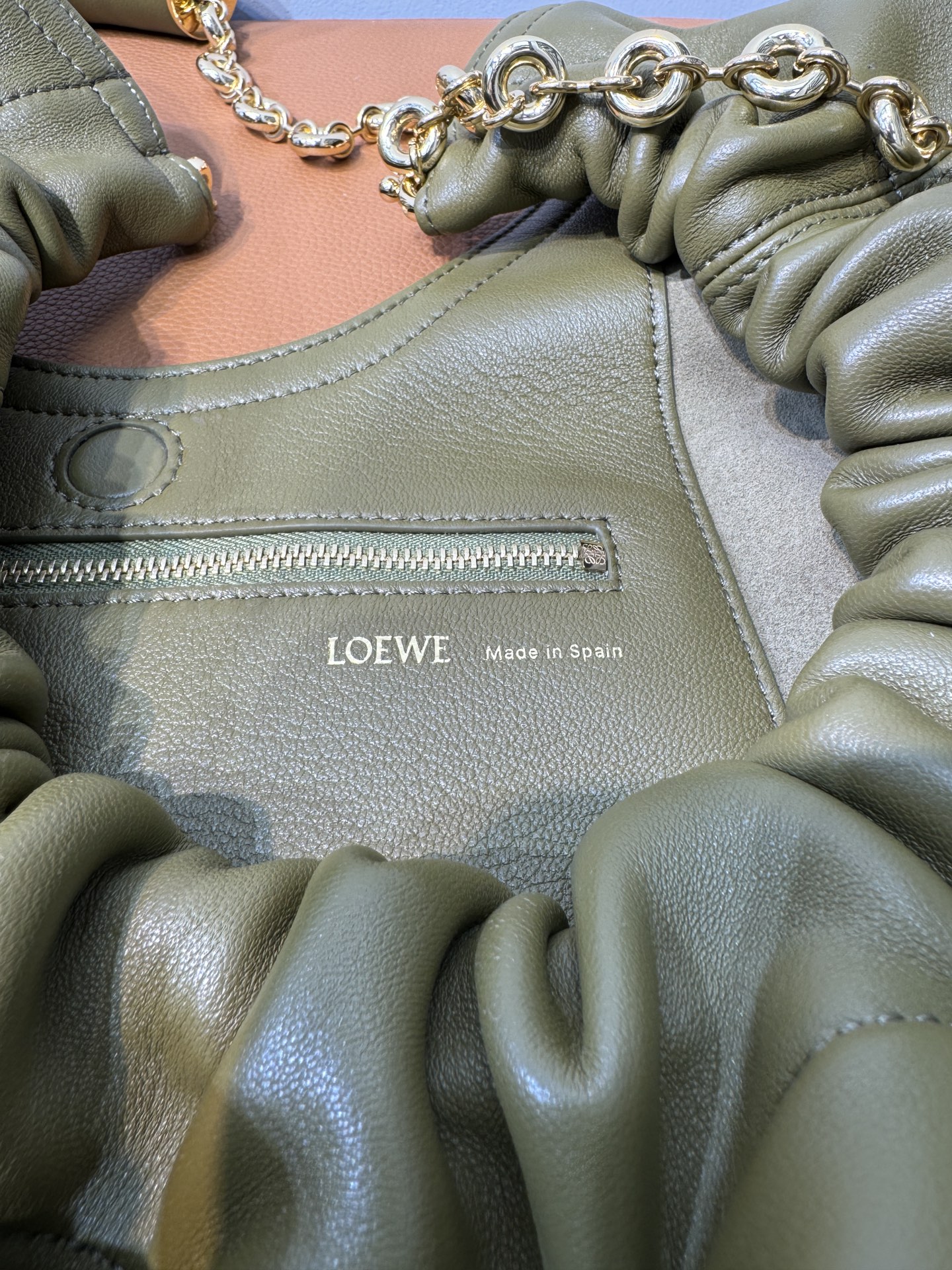 Loewe Squeeze Bag-34*33*13.5CM